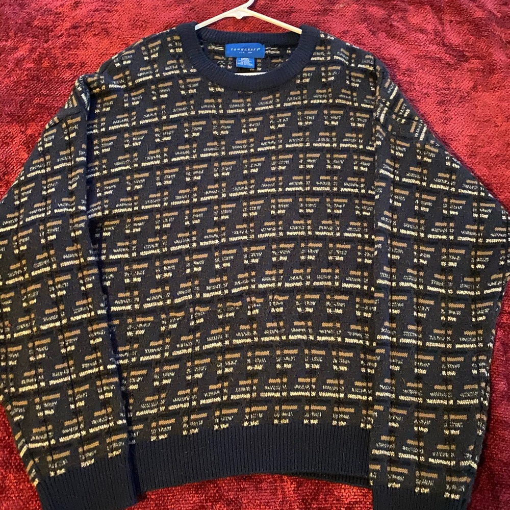 Vintage town craft sweater